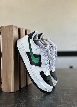 Кросівки nike