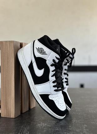 Кросівки nike jordan