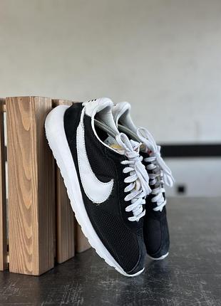 Кросівки nike