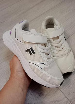Кроссовки fila