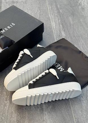 Numeris black lether 5