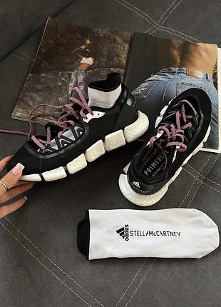 Adidas кросівки
