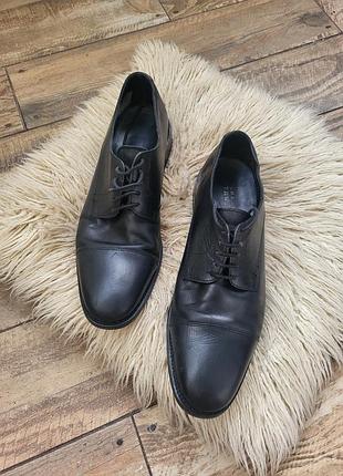 Туфлі чоловічі шкіряні 44 класичні charles tyrwhitt