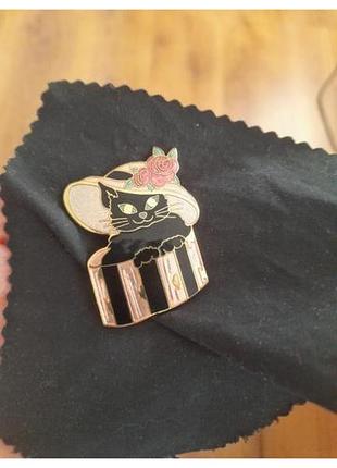 Брошь винтаж эмаль cплав cat. без маркировки..стан новой.замеры в п