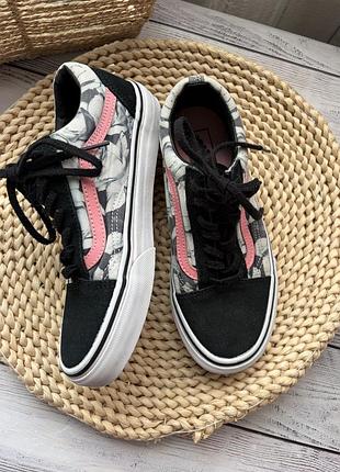 Кеди фірми vans