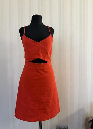 Червона сукня zara