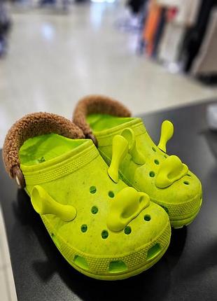 Чоловічі крокси класік клог шрек crocs classic  dreamworks shrek clog