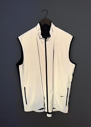 Nike flash reflective techwear vest легка рефлективна жилетка найк streetwear