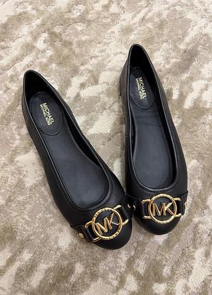 Жіночі шкіряні чорні балетки  michael kors fulton низька підошва нові