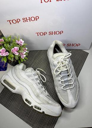 Оригінальні кросівки nike air max