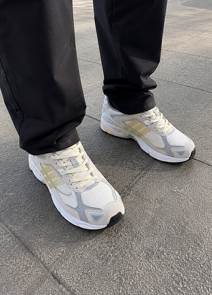 Кроссовки легкие удобные adidas response x bad bunny