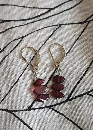 Сережки гранат