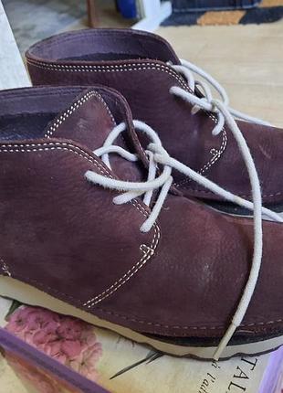 Продам шкіряні  батальйони,  clarks,  38p