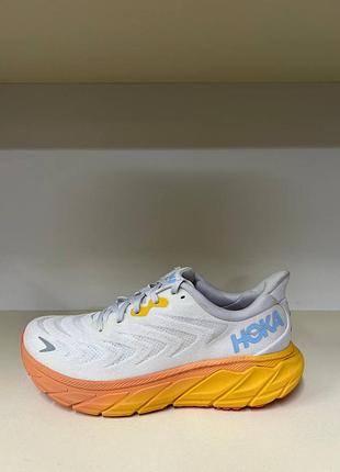 Женские оригинальные кроссовки hoka one one arahi 6