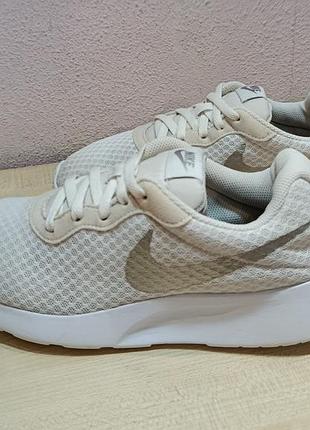 Кросівки nike tanjun.р39 25см.