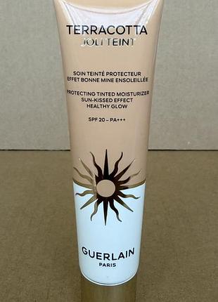 Guerlain terracotta joli teint protecting tinted moisturizer spf 20, тональна основа, 20 golden, 30ml