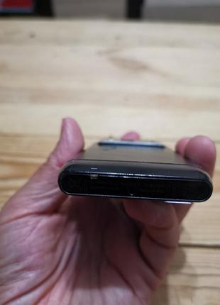 Nokia n8 — оригінал. все працює 6