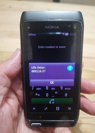 Nokia n8 — оригінал. все працює 2
