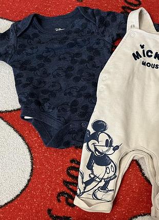 Костюм для хлопчиків mickey mouse боді та штанці синій, бежевий