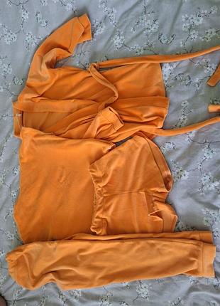 Продам детские пижамки.