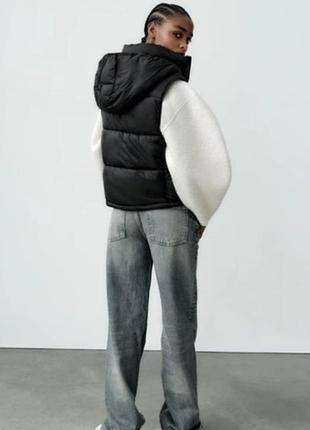 Теплый жилет,безрукавка,zara.