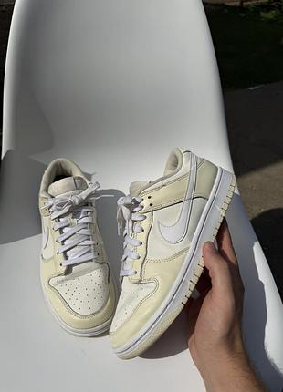 Nike dunk low coconut milk оригінал