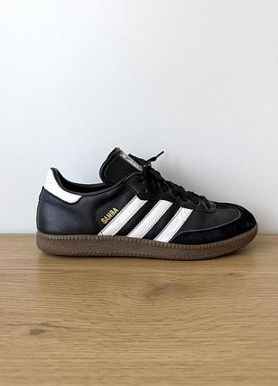 Кросіки чорні шкіряні 3 полоски вінтаж 2007 рік   adidas samba ( 40-25 см )
