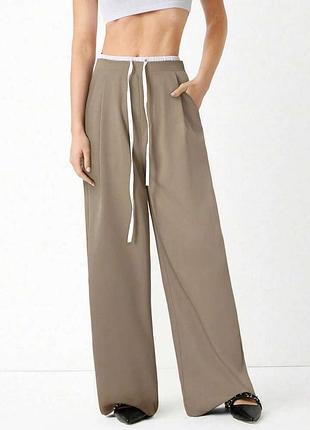 Трендові брюки zara з білою полоскою