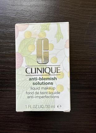 Тональний крем від clinique для проблемної шкіри 30 мл, використаний один раз, не зовсім підійшов по відтінку шкіри