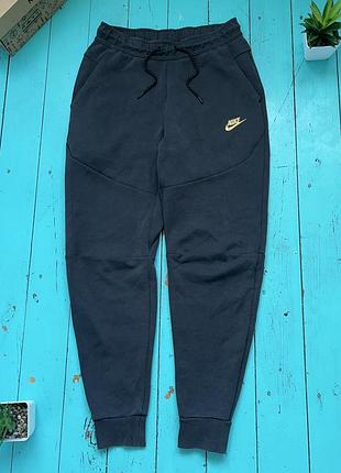 Спортивні штани nike tech fleece, розмір s, штани nike tech fleece, кросівки nike tech fleece,  чоловічі штани nike tech fleece