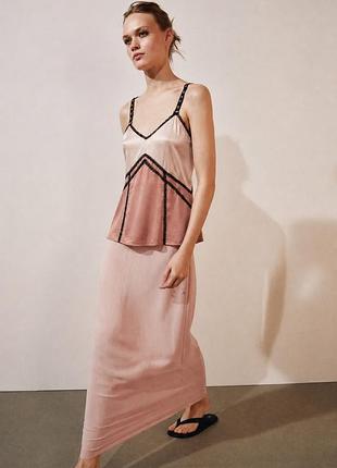 Топ на бретелях у білизняному стилі від  zara