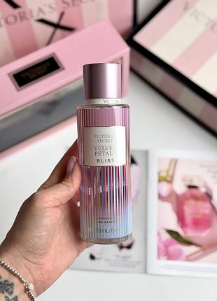 Спрей для тіла velvet petals bliss victoria’s secret