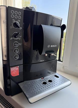 Кавомашина bosch verocafe tes50129rw