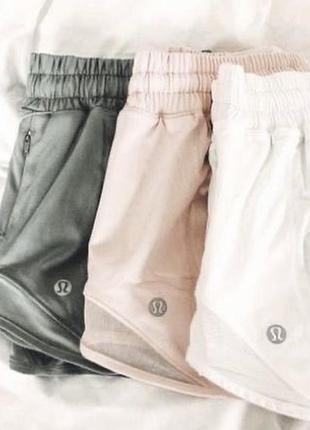 Lululemon для спорту