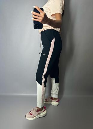 Спортивні штани under armour