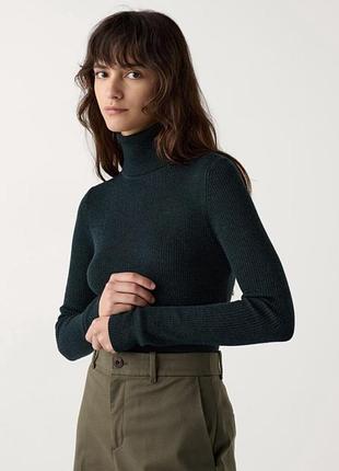 Вовняний гольф светр з високим коміром горловиною водолазка вовна uniqlo шерстяной свитер с воротником под горло в рубчик шерсть мериноса