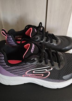 Кросівки sketchers 35 розм