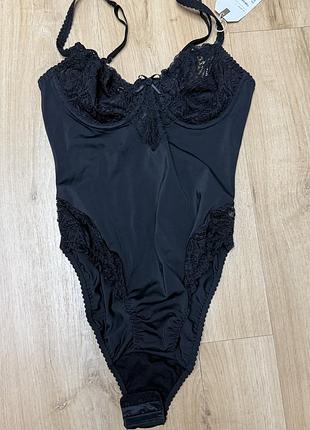 Чорне мереживне боді desirée lingerie, нове, розмір 75b / 34b