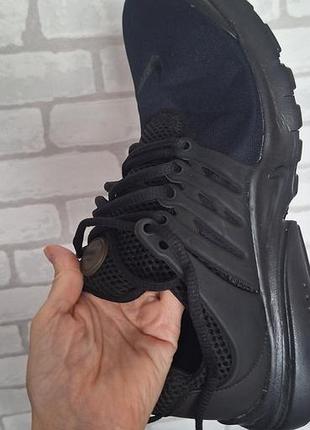 Nike кросівки чорні 38 розмір