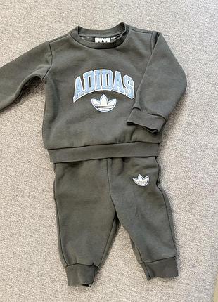 Adidas дитячий костюм