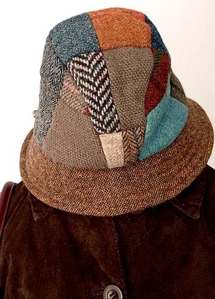Вінтажна оригінальна ірландська панама bucket / walking hat) з клаптевого твіду (patchwork tweed) від бренду hanna hats of donegal/s