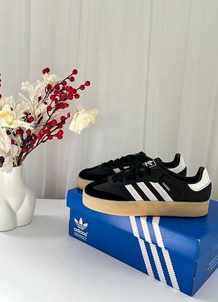 Кросівки жіночі adidas samba