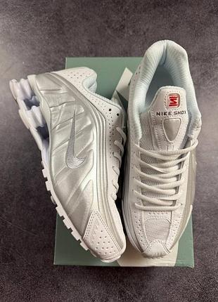 Nike shox r4 white 5