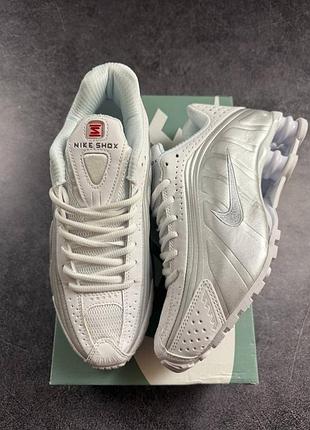 Nike shox r4 white 4