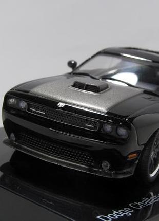 Dodge challenger srt8 2009, fast & furious. 1:43 бокс №52. додж srt8 2009