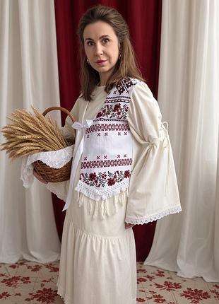 Вишивка жіночого верхнього жилета