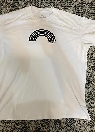 Nike sb rainbow t-shirt розмір л
