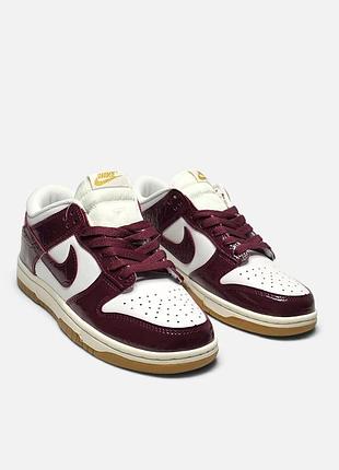 Кросівки жіночі nike sb dunk