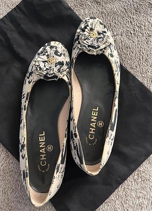 Продам оригінальні балетки chanel ballet flats у колекційному виконанні .