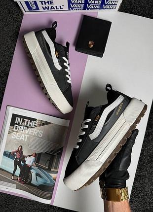 Жіночі кросівки vans old skool mte-1 gtx w dark grey white